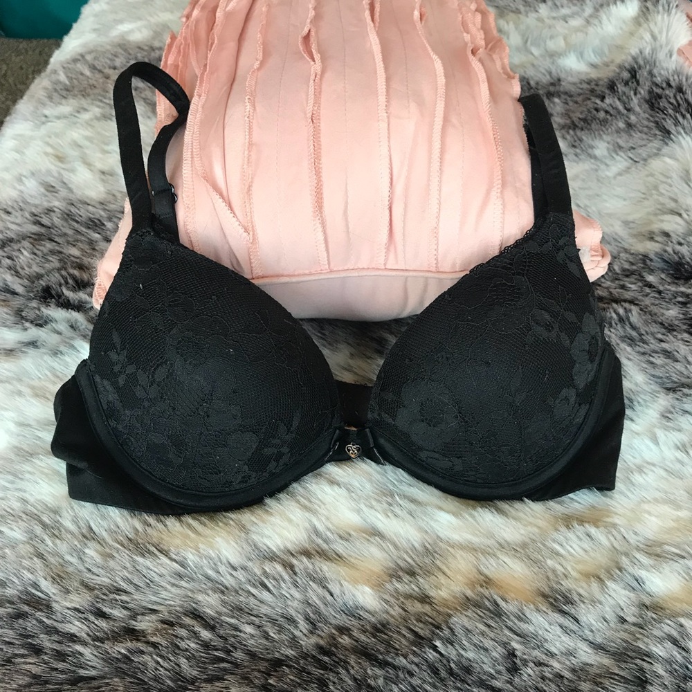 Victoria’s Secret Black Lace Push Up Bra
